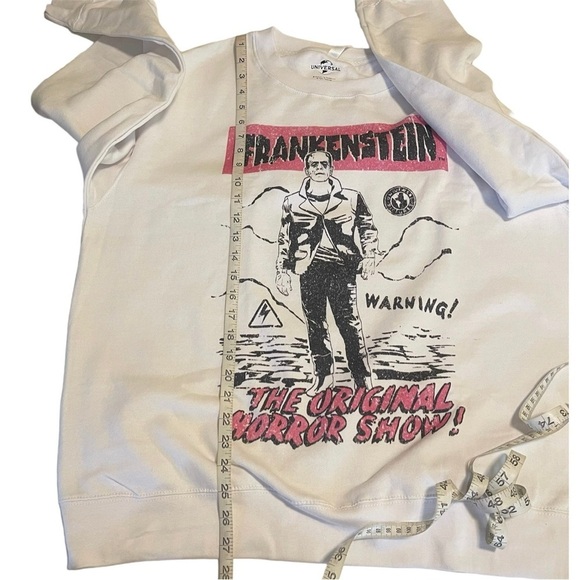 Urban Outfitters Sweatshirt XL New White Pink Frankenstein - Picture 10 of 11